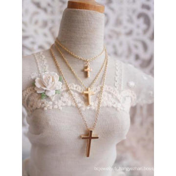 Collier croix or / argent BJD pour poupée articulée SD / MSD / YSD